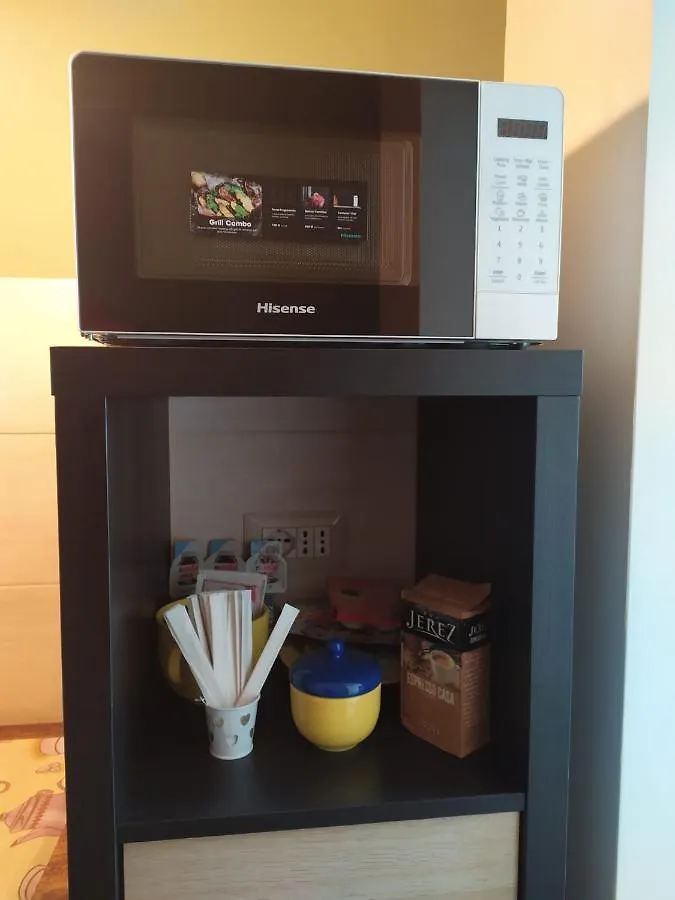 Dimora Sorriso Apartment Bari 0*,